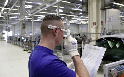 自動(dòng)化是智能化的基石 中國工業(yè)轉(zhuǎn)型的雙重挑戰(zhàn)與機(jī)遇